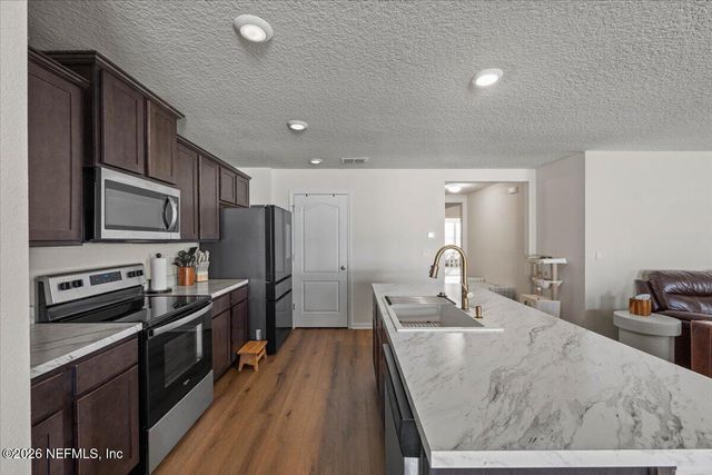 2469 OAK STREAM DRIVE Drive, Green Cove Springs, FL 32043