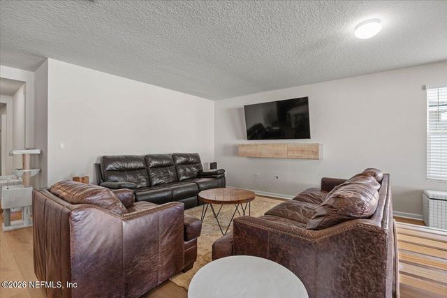 2469 OAK STREAM DRIVE Drive, Green Cove Springs, FL 32043