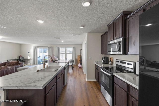 2469 OAK STREAM DRIVE Drive, Green Cove Springs, FL 32043