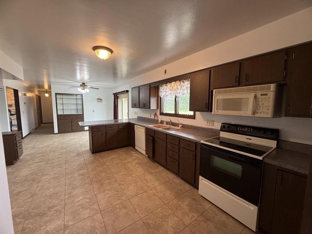 N9264 US 41, Daggett, MI 49821