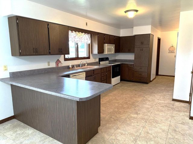 N9264 US 41, Daggett, MI 49821