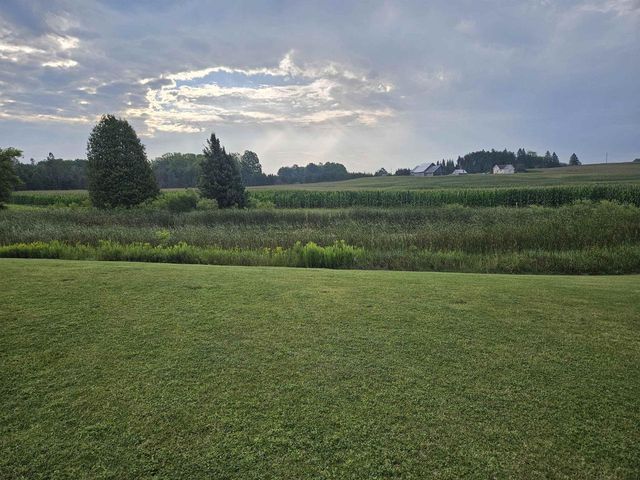 N9264 US 41, Daggett, MI 49821