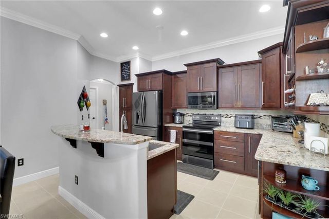 109 38th PL, Cape Coral, FL 33993