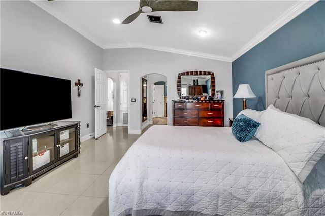 109 38th PL, Cape Coral, FL 33993