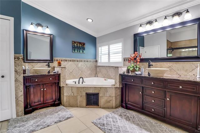 109 38th PL, Cape Coral, FL 33993