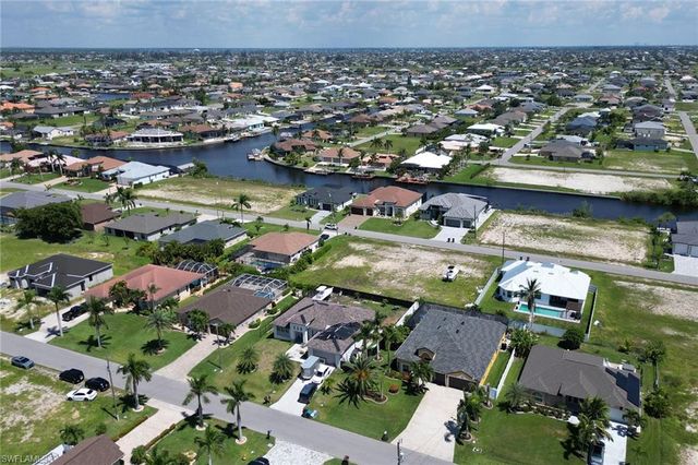 109 38th PL, Cape Coral, FL 33993