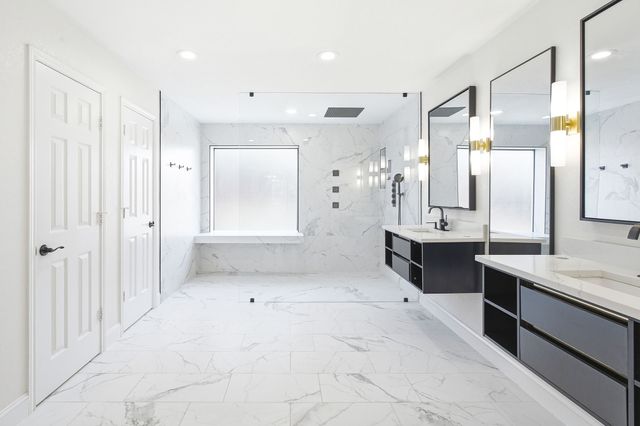 725 Tartan Trail, Highland Village, TX 75077