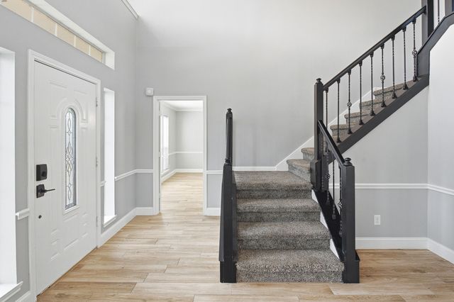 725 Tartan Trail, Highland Village, TX 75077