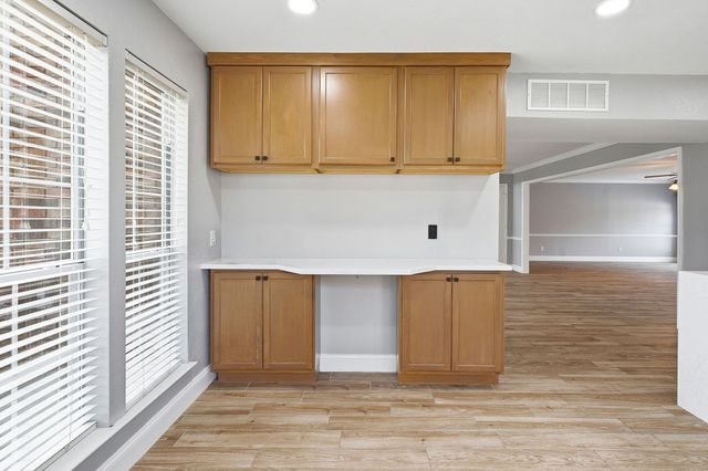 725 Tartan Trail, Highland Village, TX 75077