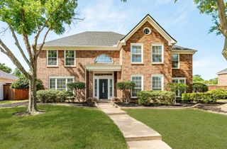 725 Tartan Trail, Highland Village, TX 75077