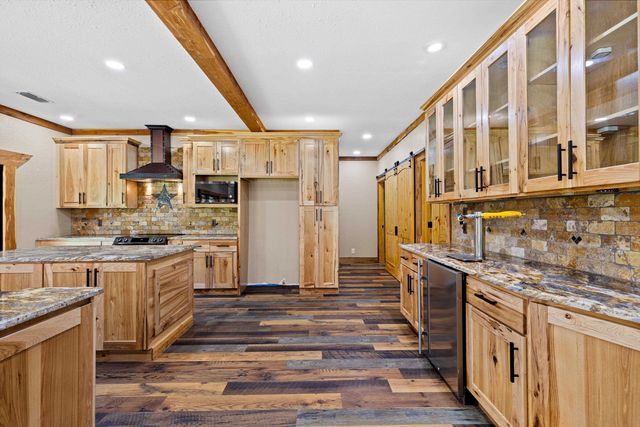 861 Spellings Road, Marshall, TX 75670
