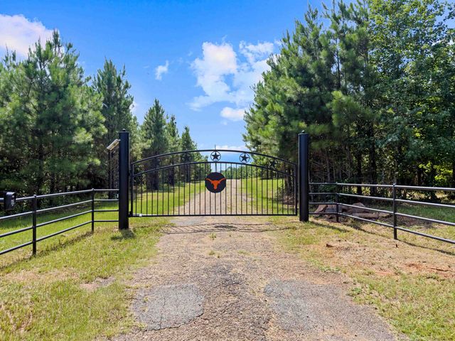 861 Spellings Road, Marshall, TX 75670
