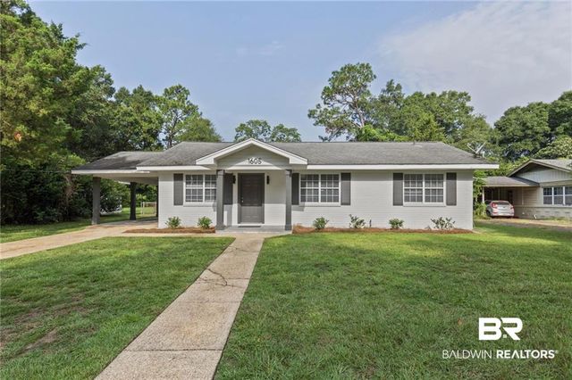 1605 Woodley Rd, Mobile, AL 36618