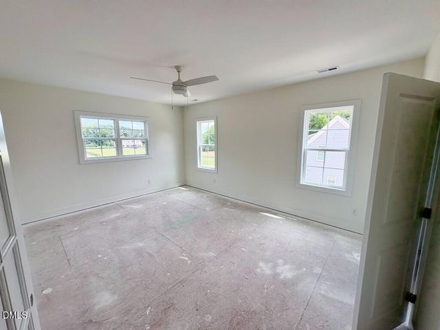 65 Broadleaf Lane, Louisburg, NC 27549