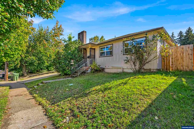 1610 Madrona Av SE, Salem, OR 97302