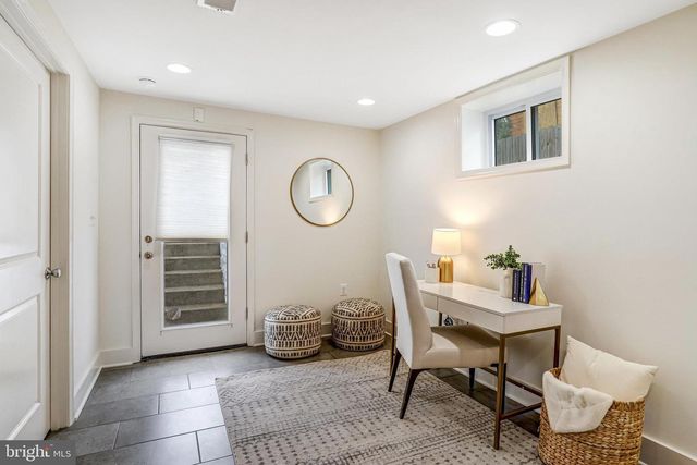 12 NICHOLSON ST NW, Washington, DC 20011