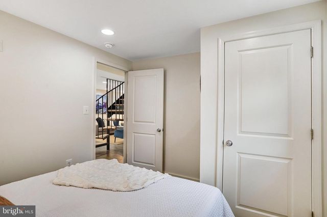 12 NICHOLSON ST NW, Washington, DC 20011