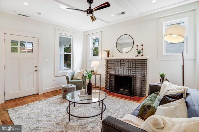 12 NICHOLSON ST NW, Washington, DC 20011