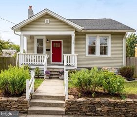 12 NICHOLSON ST NW, Washington, DC 20011