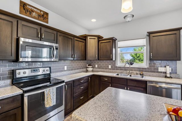 944 Silver Ripple Way, Deforest, WI 53532
