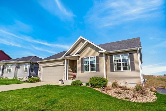 944 Silver Ripple Way, Deforest, WI 53532