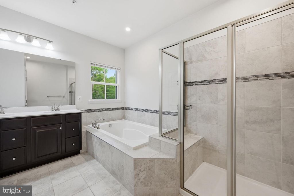 Image 17 of property listing at 10880 WINCHESTER ST, Waldorf, MD 20603