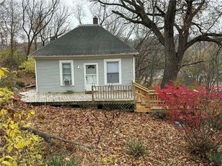 625 Benton Avenue, Excelsior Springs, MO 64024