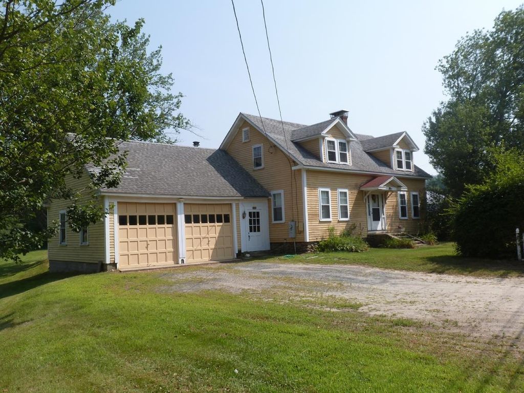 167 School Street, Rumney, NH 03266