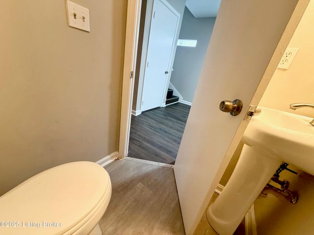 510 S 15th St, Louisville, KY 40203