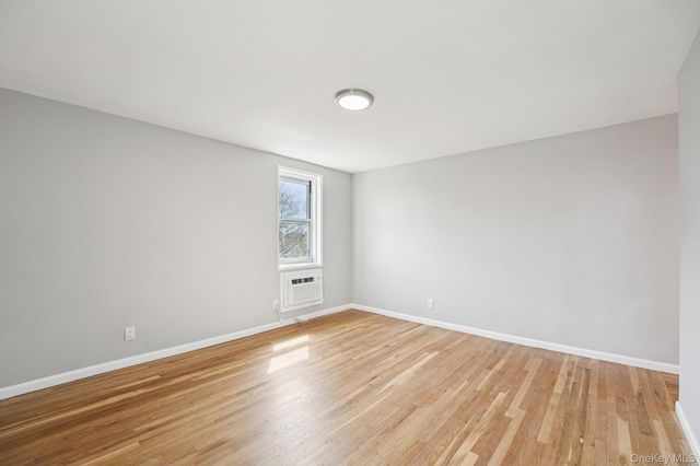 98 Dehaven Drive 4C, Yonkers, NY 10703