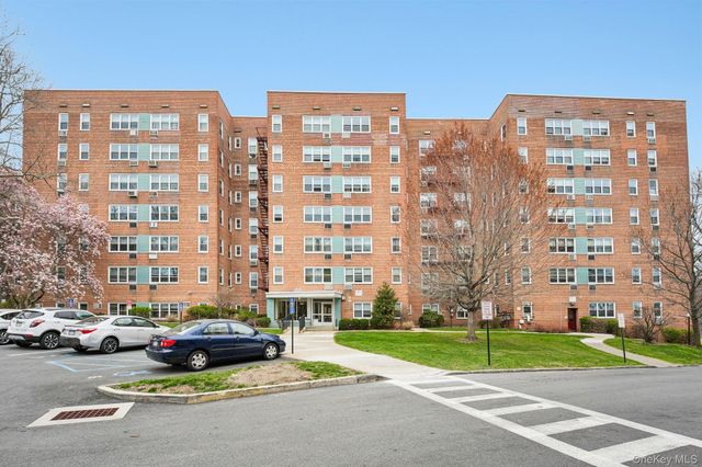 98 Dehaven Drive 4C, Yonkers, NY 10703