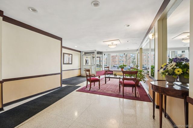 98 Dehaven Drive 4C, Yonkers, NY 10703