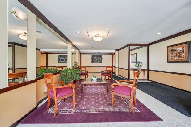 98 Dehaven Drive 4C, Yonkers, NY 10703