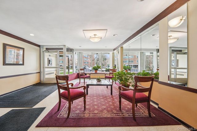 98 Dehaven Drive 4C, Yonkers, NY 10703