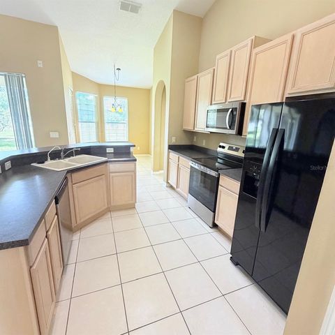 561 STRATHCLYDE COURT, Apopka, FL 32712