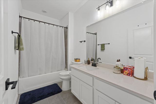 7562 Edgeware Road, Dallas, TX 75228