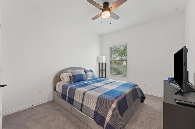 7562 Edgeware Road, Dallas, TX 75228