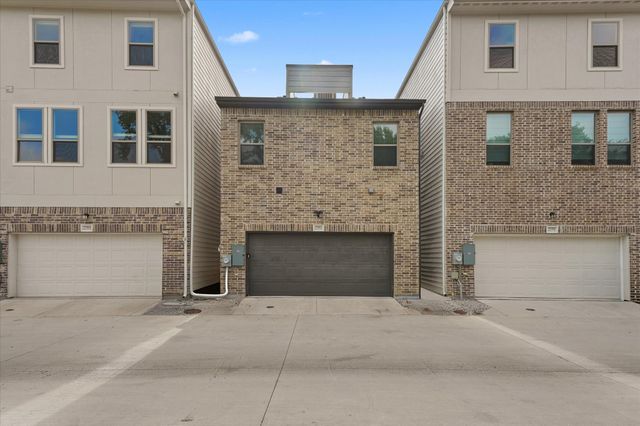 7562 Edgeware Road, Dallas, TX 75228