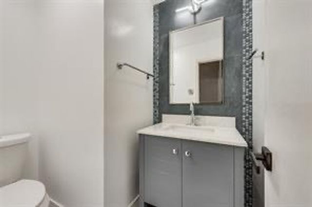 13030 Mitchwin Road, Farmers Branch, TX 75234