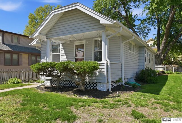 4602 Capitol Avenue, Omaha, NE 68132