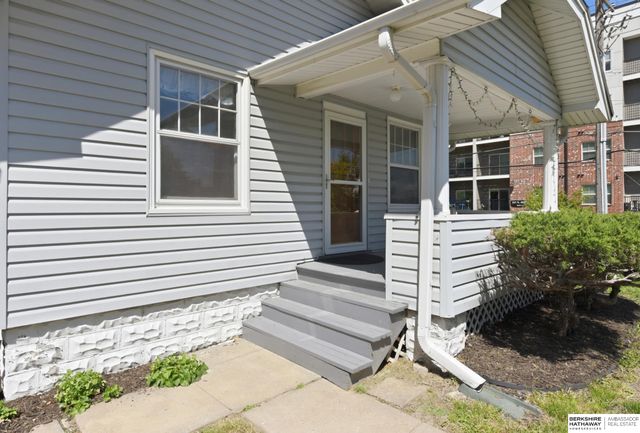 4602 Capitol Avenue, Omaha, NE 68132