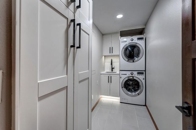 13165 MORSE PL, Rapid City, SD 57702