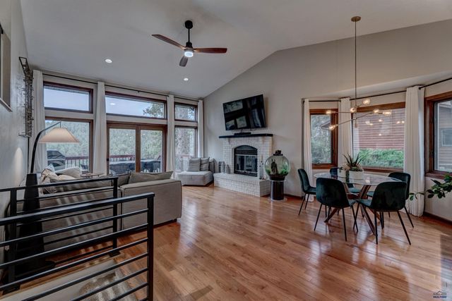 13165 MORSE PL, Rapid City, SD 57702