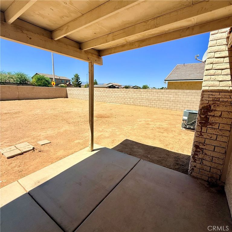 Image 34 of property listing at 11017 Desert Rose, Adelanto, CA 92301