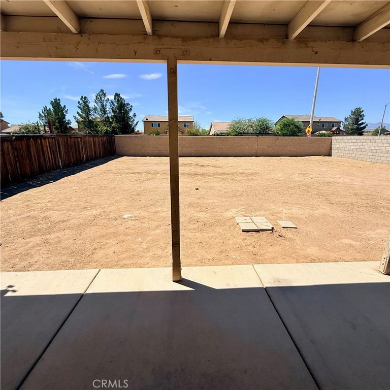 Image 36 of property listing at 11017 Desert Rose, Adelanto, CA 92301