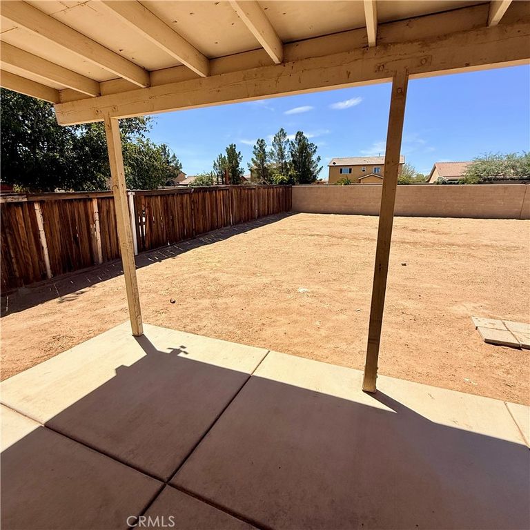 Image 37 of property listing at 11017 Desert Rose, Adelanto, CA 92301
