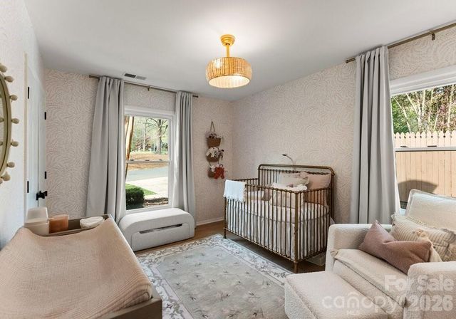 6809 Tara Drive, Charlotte, NC 28211