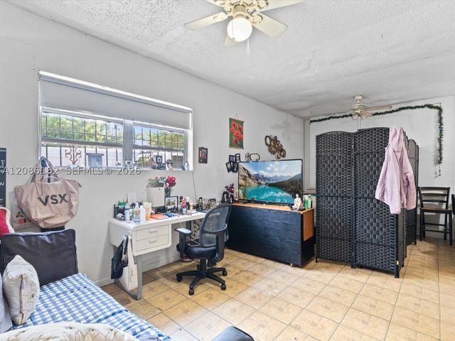 1236 Michigan Ave, Miami Beach, FL 33139