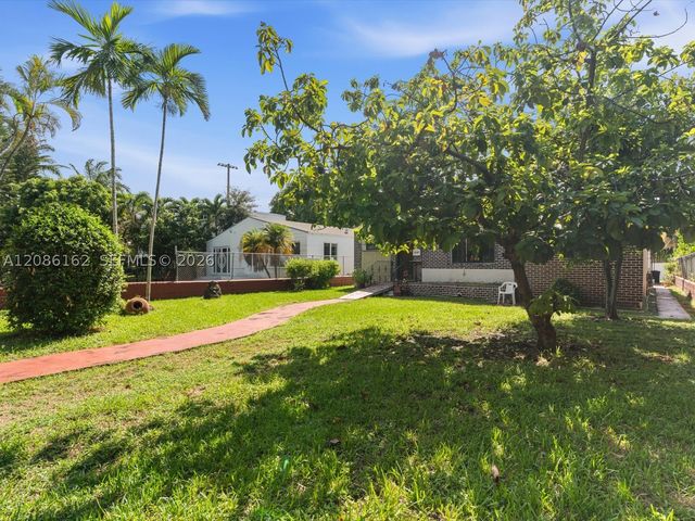 1236 Michigan Ave, Miami Beach, FL 33139