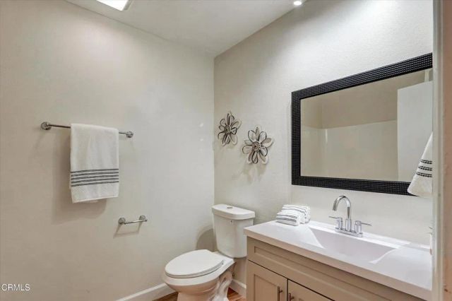 656 Sunfish Way, Port Hueneme, CA 93041
